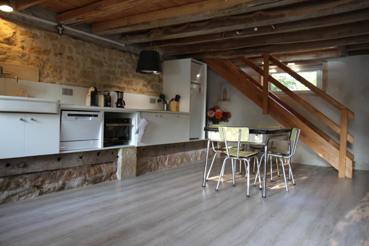 Gite Calme Et Cosy, Toutes Commodites Et Tourisme Vigny-les-Paray Exterior photo